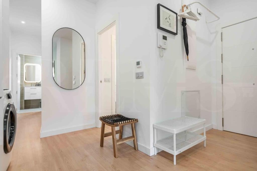 Fresh & Stylish Apartment With Parking By Rems Malaga Zewnętrze zdjęcie