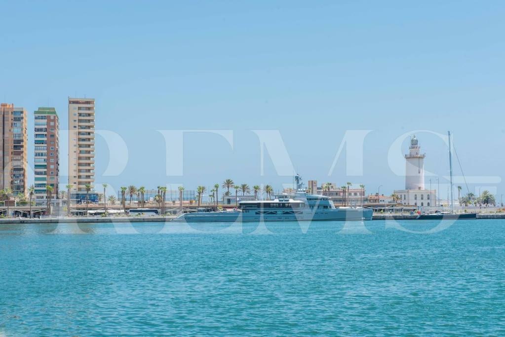 Fresh & Stylish Apartment With Parking By Rems Malaga Zewnętrze zdjęcie