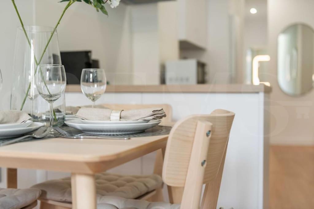 Fresh & Stylish Apartment With Parking By Rems Malaga Zewnętrze zdjęcie